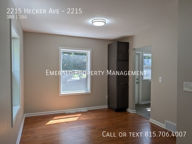 Building Photo - 2215 Hecker Ave