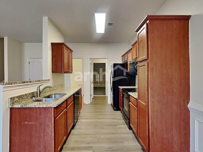 Building Photo - 5231 Apple Grove Rd