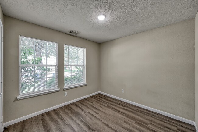 Building Photo - 3626 Garrison Run Dr