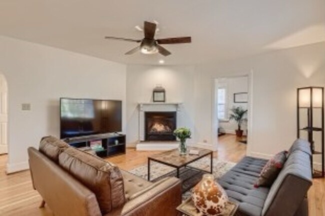 Building Photo - **Application Pending** Turnkey, Partially Furnished 3BR Durham Retreat | Walkable, Renovated, & ...