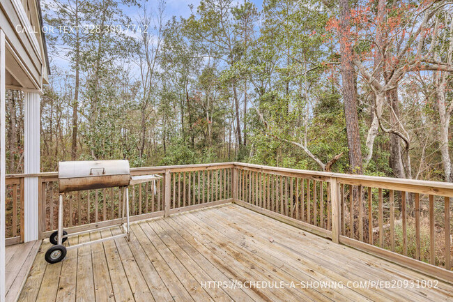 Building Photo - 18231 Mill Cove