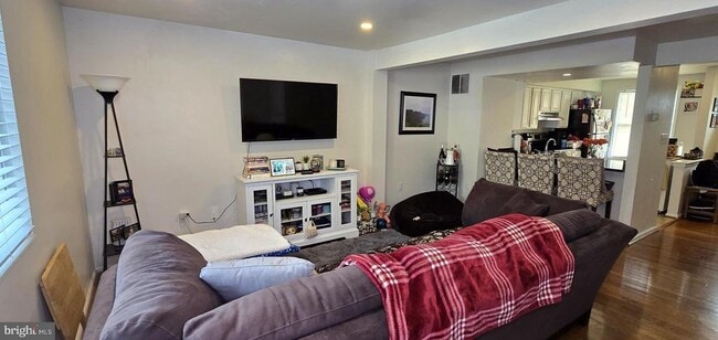 Building Photo - 3591 Laurel View Ct