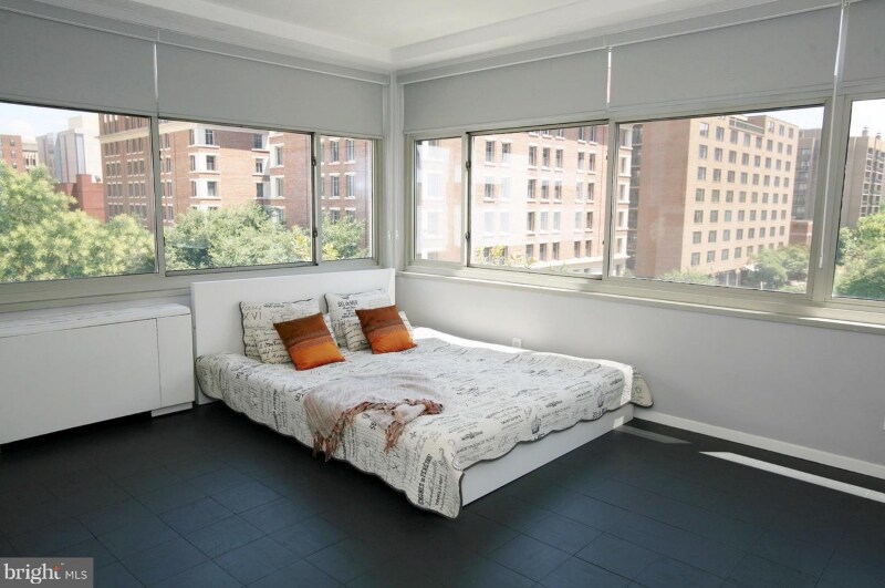 Building Photo - 2401 H St NW