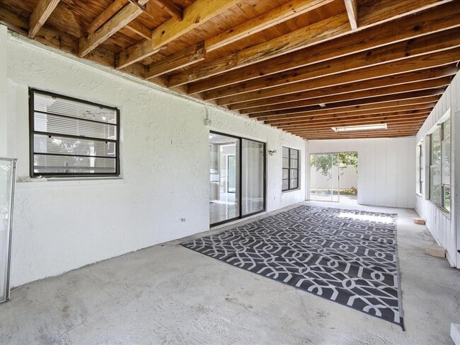 Building Photo - 11314 Laurel Crest Ln