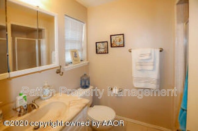 Building Photo - 1029 Trinchera Dr