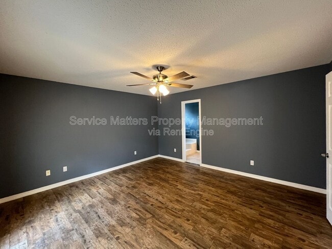 Building Photo - 5784 Twisted Oak Ct