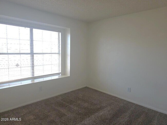 Building Photo - 3402 E Oraibi Dr