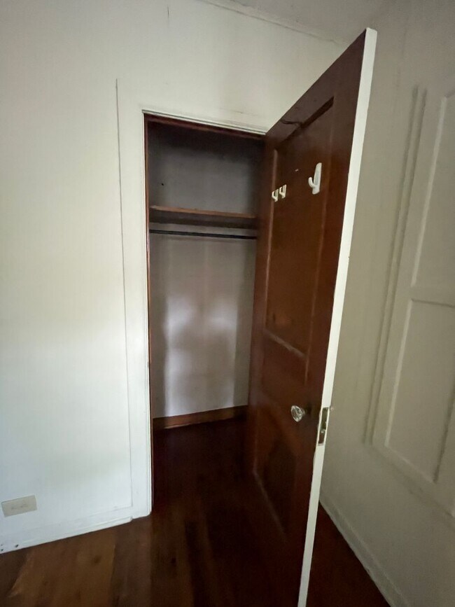 Building Photo - 103 Goodman Pl