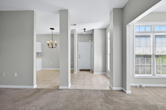Building Photo - 2510 Friedland Pl