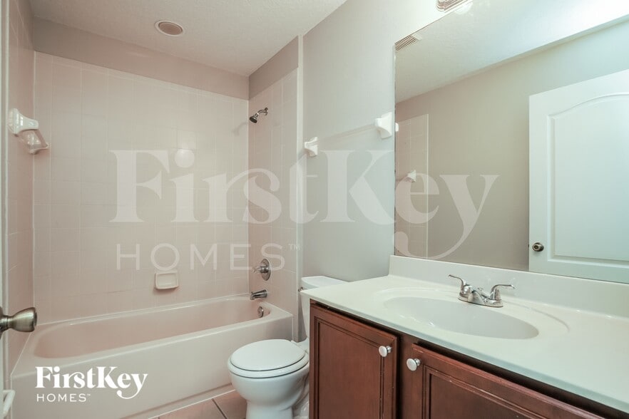 Building Photo - 9885 Moss Rose Way