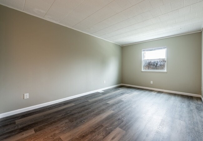 Building Photo - 2207 Aurora Dr