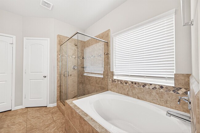 Building Photo - 24114 Leonforte Dr