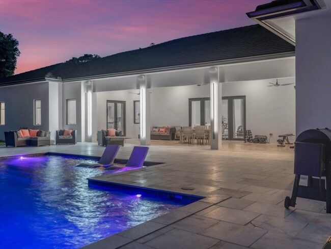 Building Photo - 6122 SW 173rd Way