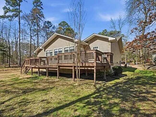 Building Photo - 12 Pintuerero Way