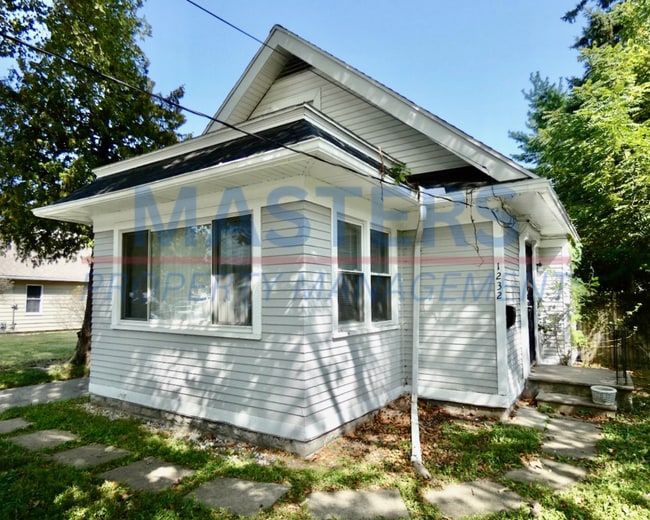 Building Photo - Holiday Special: Enjoy half off your first...