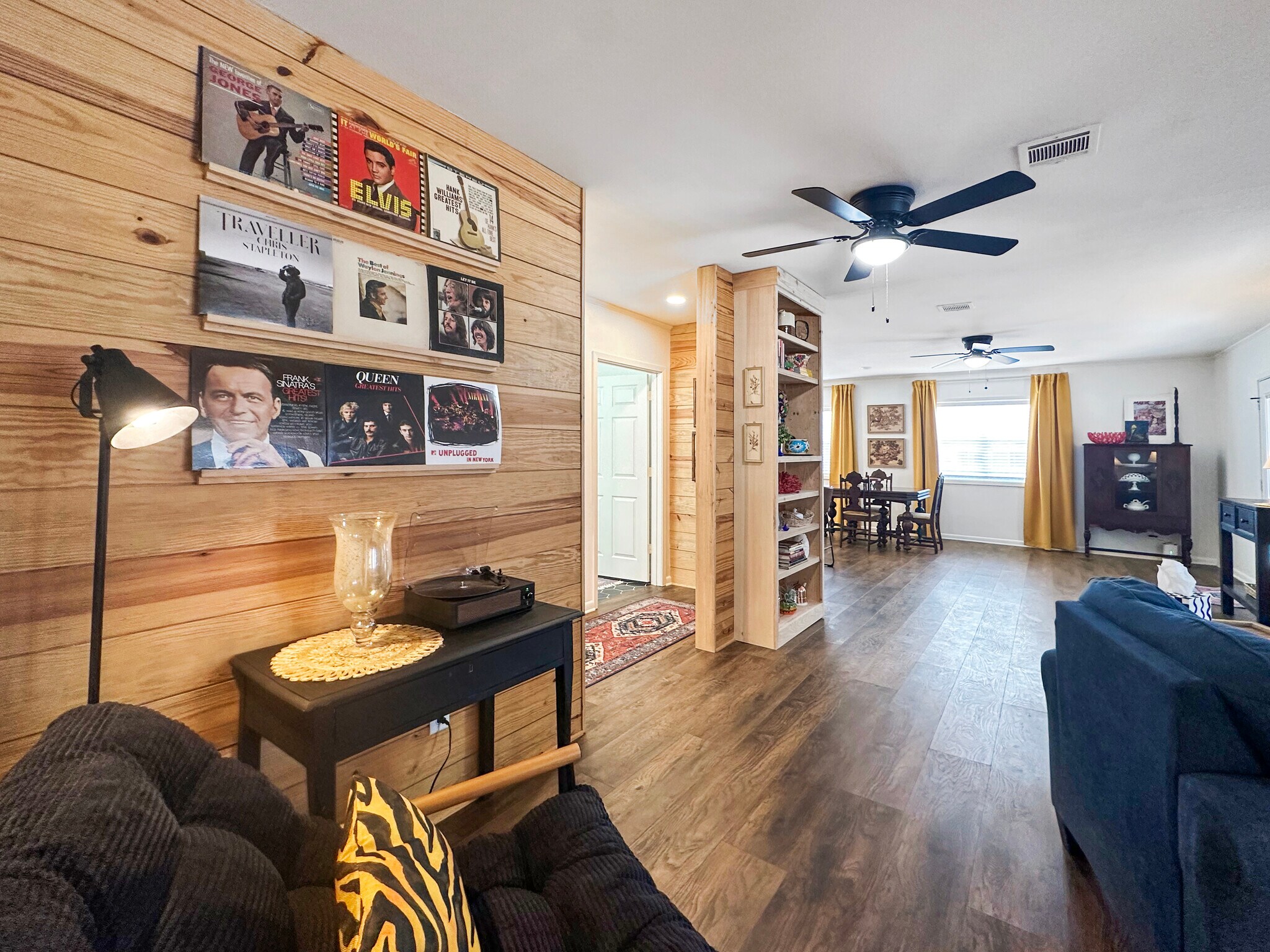 Building Photo - 402 Wallace Dean Rd