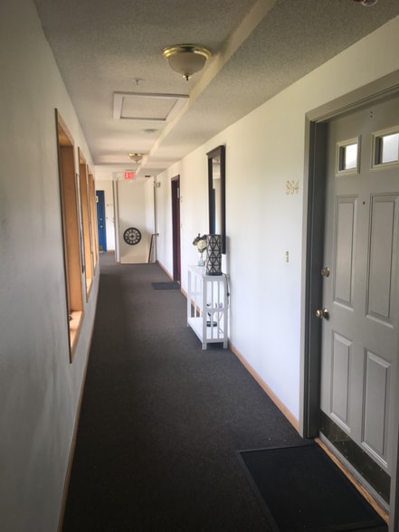 Building Photo - 804 Cross Park Ave