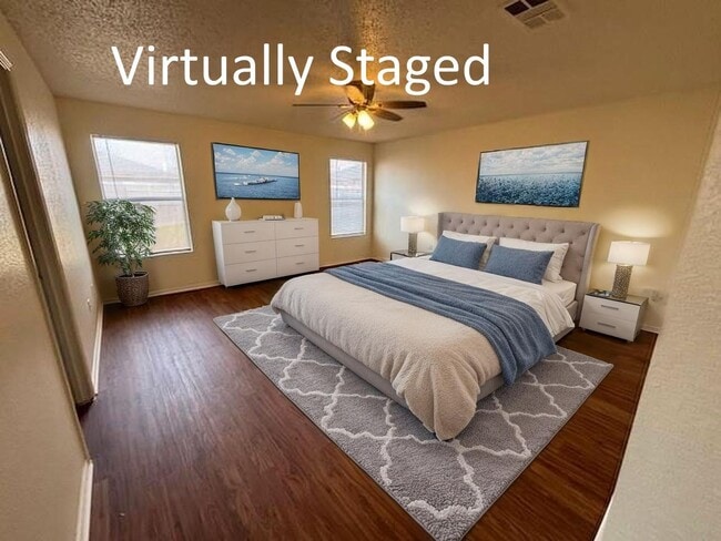 Building Photo - 1 Story Home in Crowlley with Community Pool