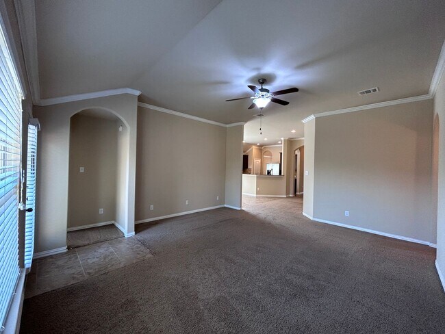 Building Photo - 2204 Tranquility Ln