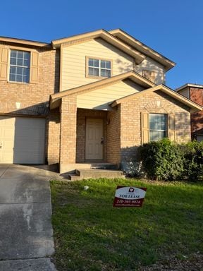 Primary Photo - 4522 Roxio Dr