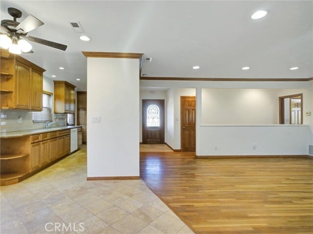 Building Photo - 28733 Enrose Ave