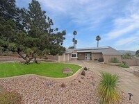 Building Photo - Spacious 5BD/4BA Poway Home with Hill View...