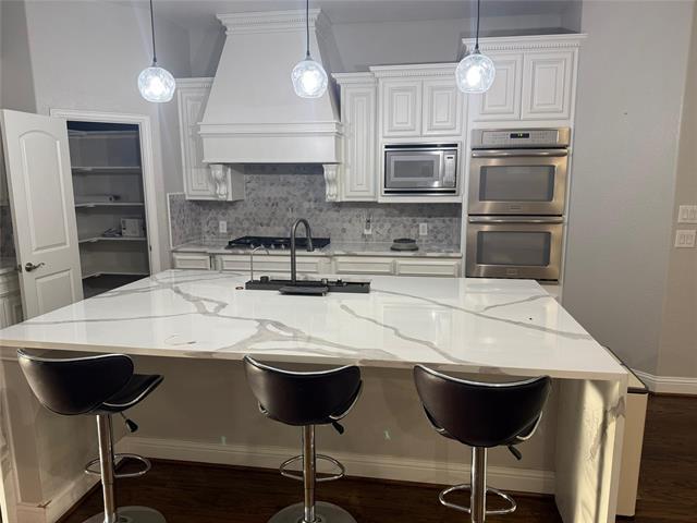 Building Photo - 5109 Fort Buckner Dr