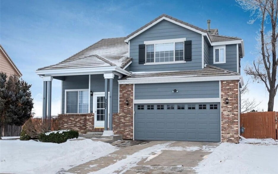 Primary Photo - 2527 S Andes Cir