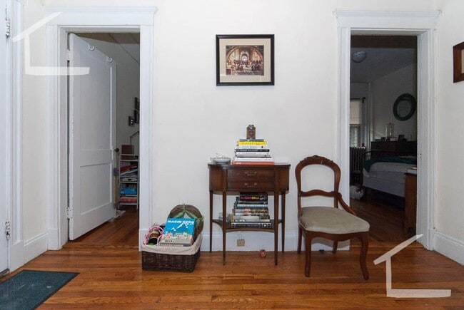 Building Photo - 105 Brainerd Rd