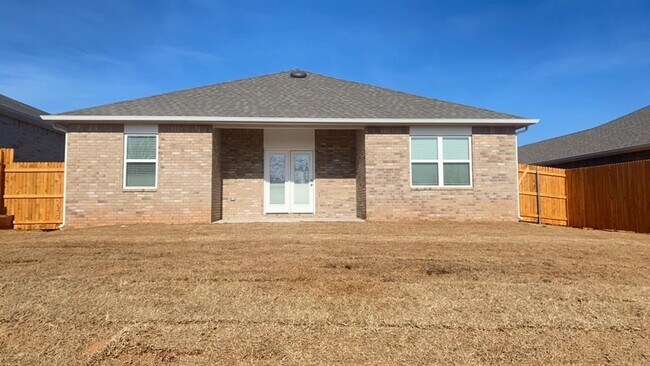 Building Photo - 4312 NE 123rd St