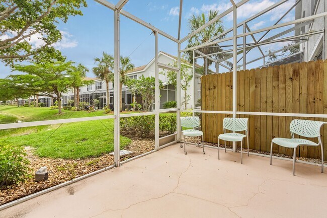 Building Photo - 8381 Village Edge Cir