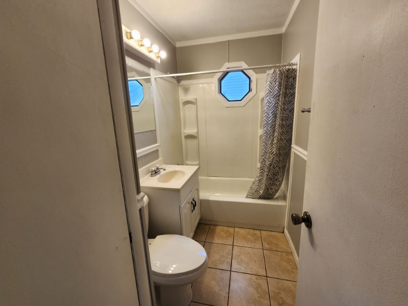 Building Photo - 16905 10th Ave