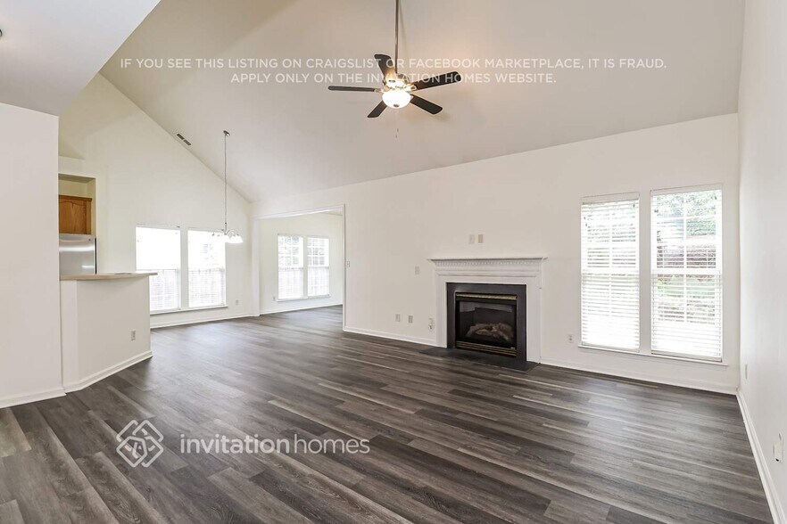 Building Photo - 8830 Hadco Ln