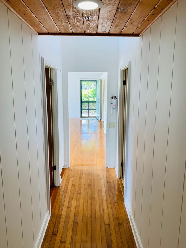 Building Photo - Breathtaking Ocean & Mokulua Island Views