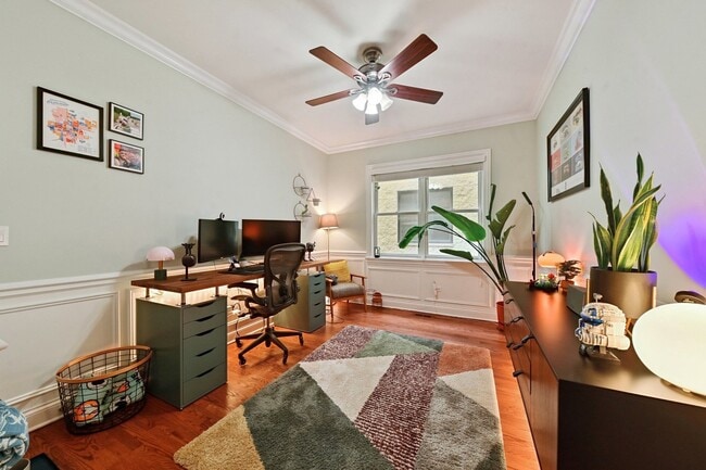 Building Photo - 4853 N Winthrop Ave