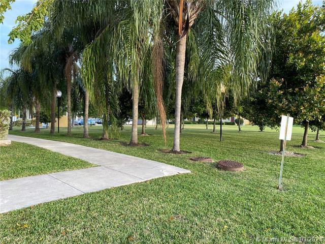 Building Photo - 20950 SW 87th Ave