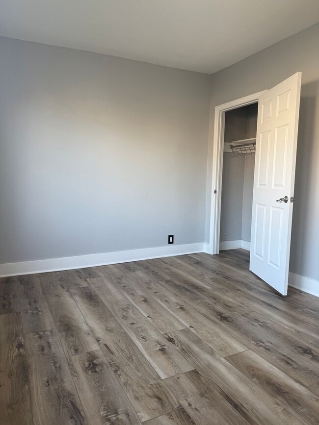 Building Photo - 253 Ampere Pkwy