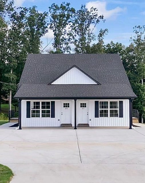Building Photo - 175 Timber Rdg Dr