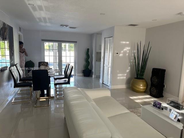 Building Photo - 5531 SW 136th Ct