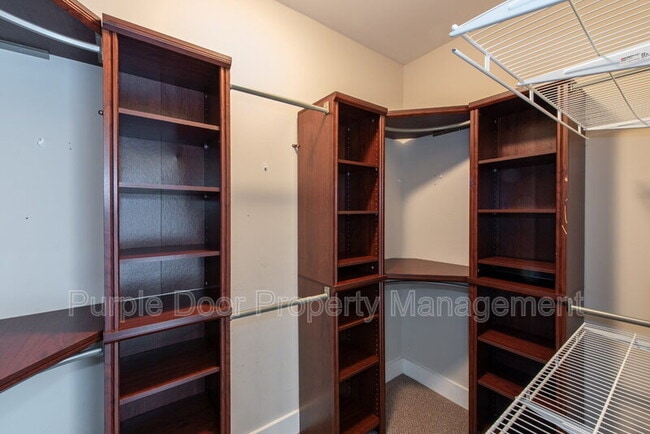 Building Photo - 1199 Huff Rd NW