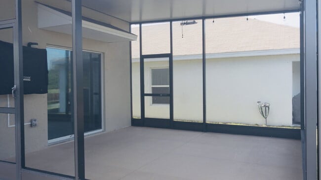 Building Photo - 11730 White Willow Ln