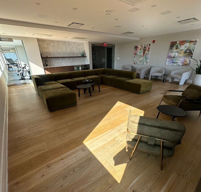 Building Photo - Gorgeous 2BD/2BA Corner Unit in the Heart of Navy Yard | Parking Included