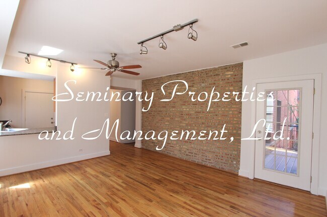 Interior Photo - 921-27 W Sunnyside