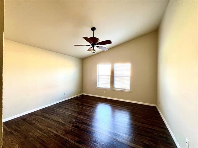 Building Photo - 1304 Columbus Ln