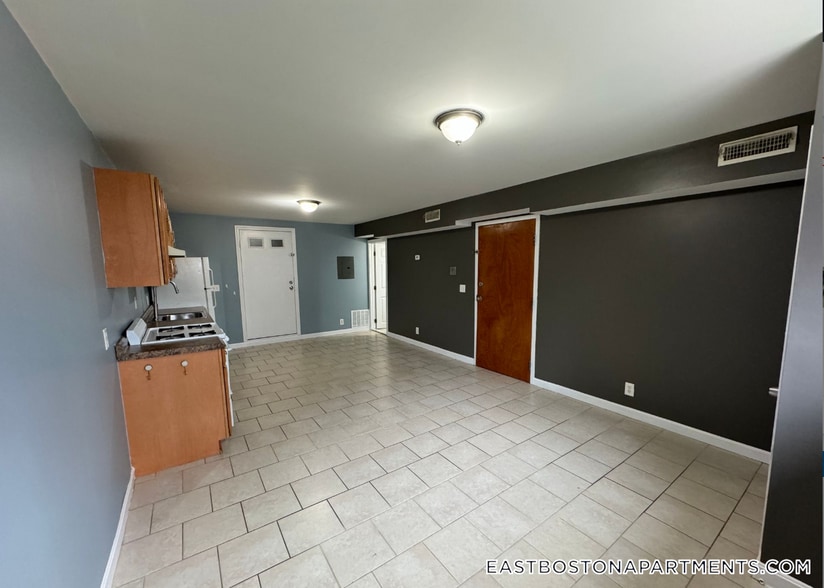 Building Photo - 30 Decatur St