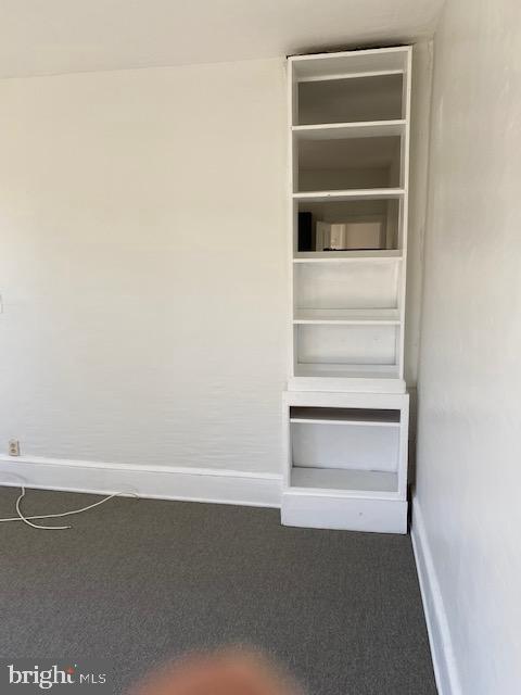 Building Photo - 905 Stone Rd