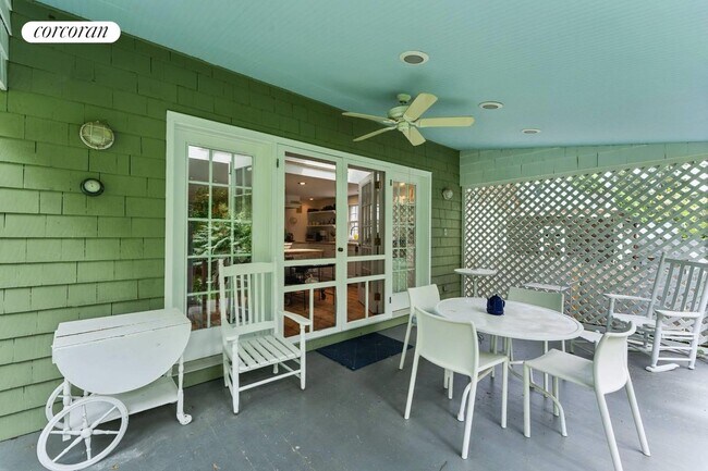 Building Photo - 148 Jermain Ave