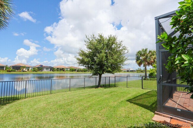 Building Photo - 8942 SW Pepoli Way