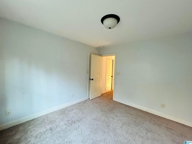 Building Photo - 3194 Paradise Acres