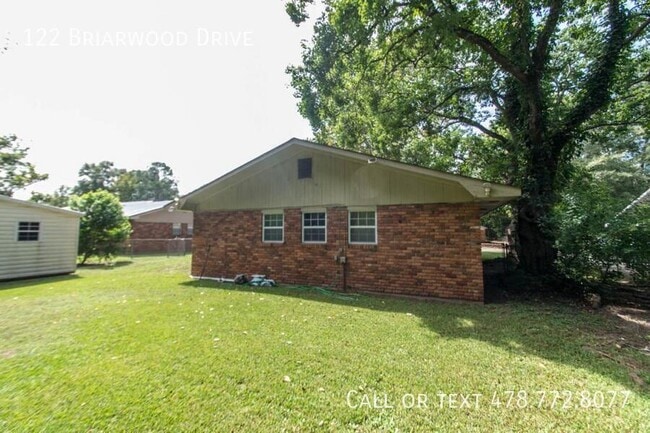 Building Photo - 122 Briarwood Dr